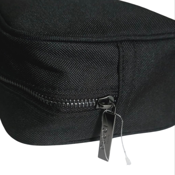 Gucci Beauty Canvas Makeup Bag Black NWOT Travel Cosmetics Pouch - Picture 6 of 17
